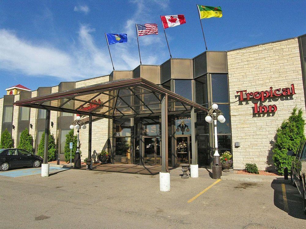 Tropical Inn - North Battleford Εξωτερικό φωτογραφία